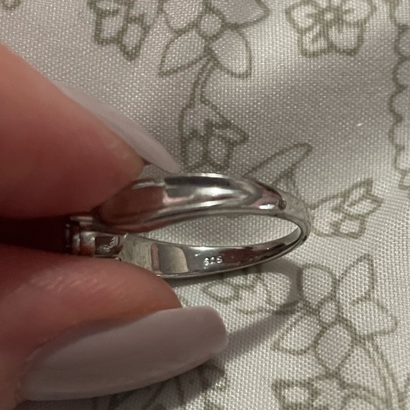 1/10 Diamond Ring in Sterling Silver - Picture 4 of 4